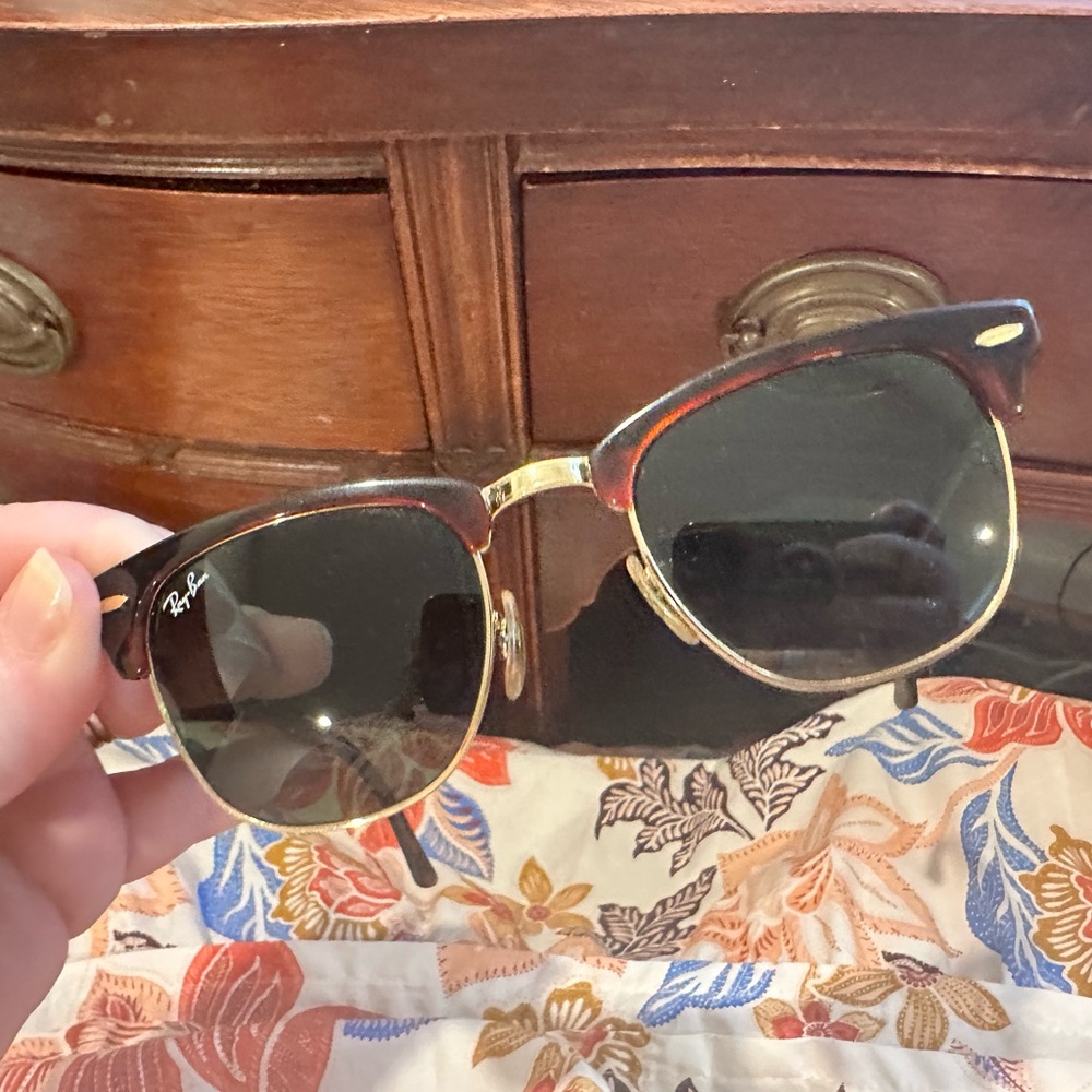 🌅Ray-Ban Clubmaster Classic (RB3016) Sunglasses
